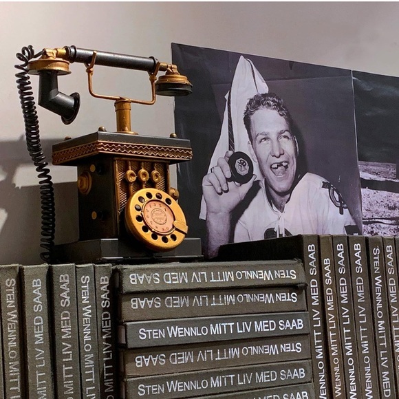 Piggy Bank - Antique Telephone Model - Picture 5 of 5